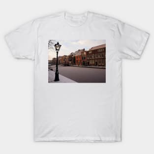 Frozen Canal, Leiden, Holland T-Shirt